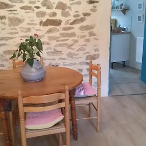  Hébergement de vacances Menhir
