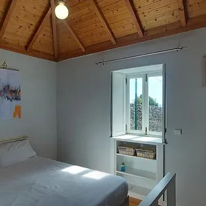 https://madalena-beach-house.madeira-islandshotels.com
