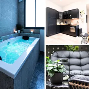 https://linstant-leger-centre-ville.hotels-rhonealpes.com